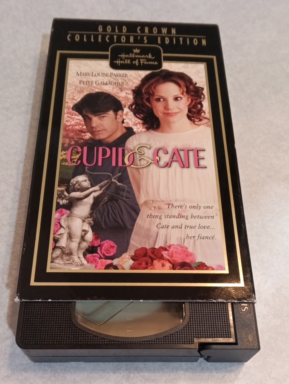 Hallmark Gold Crown Collector's Edition 'Cupid & Cate' VHS - Black, Pink, Gold